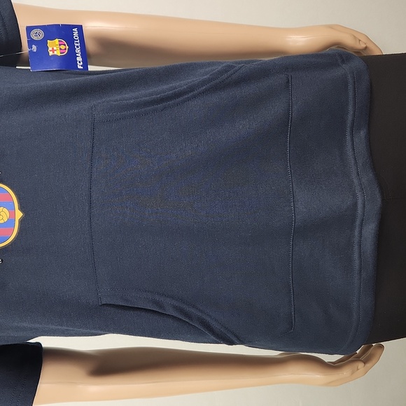 NWT FCBARCELONA short sleeved hoodie size M - Picture 7 of 17